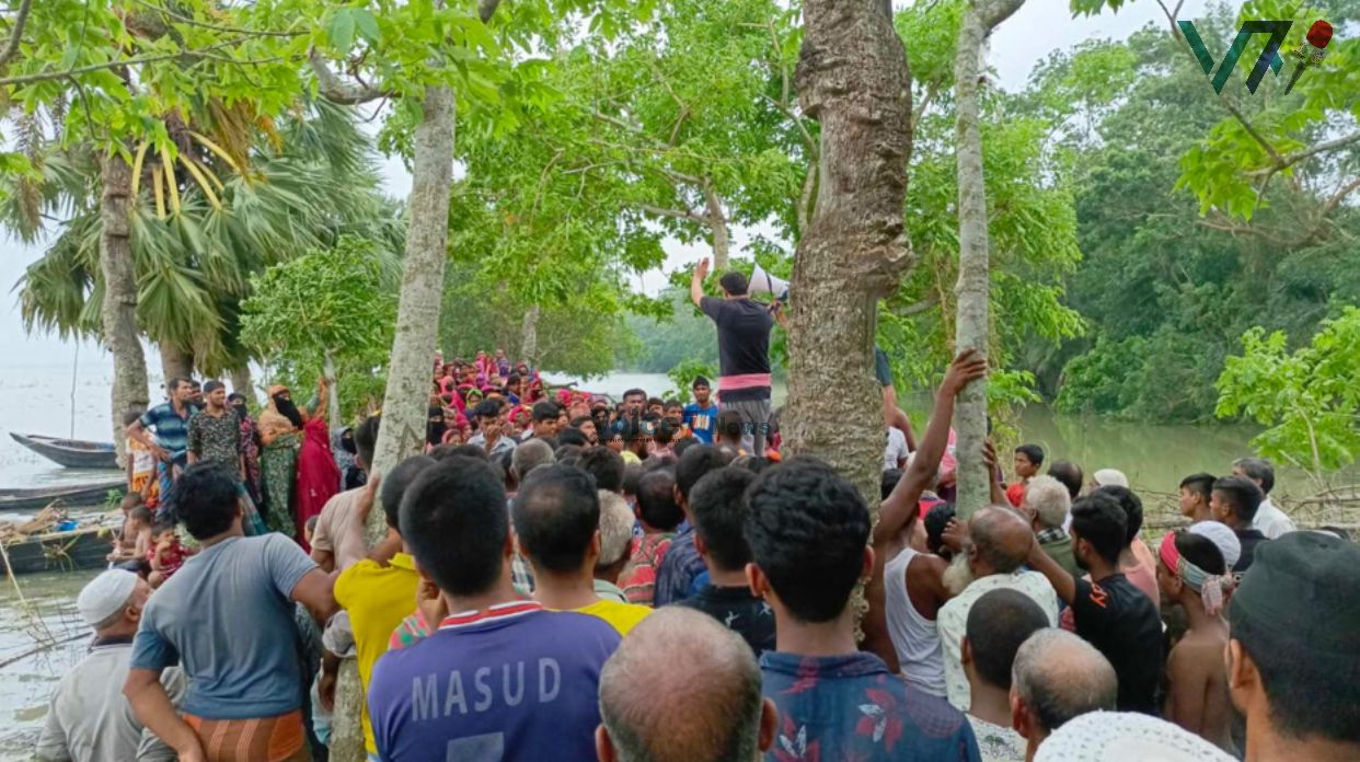 Cyclone Remal aftermath: Concerned citizens gather for aid amidst widespread devastation in Pirojpur, Bangladesh. Photo: V7N